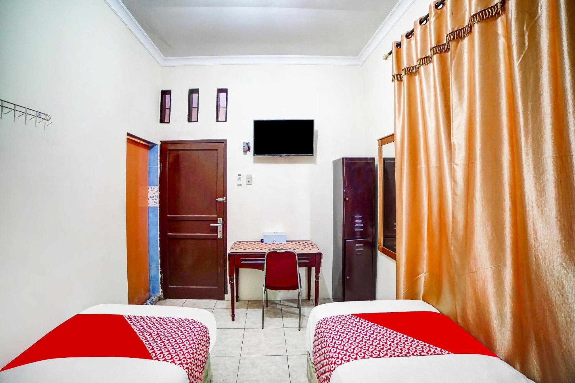 Oyo 91199 Felicia Homestay ميدان المظهر الخارجي الصورة