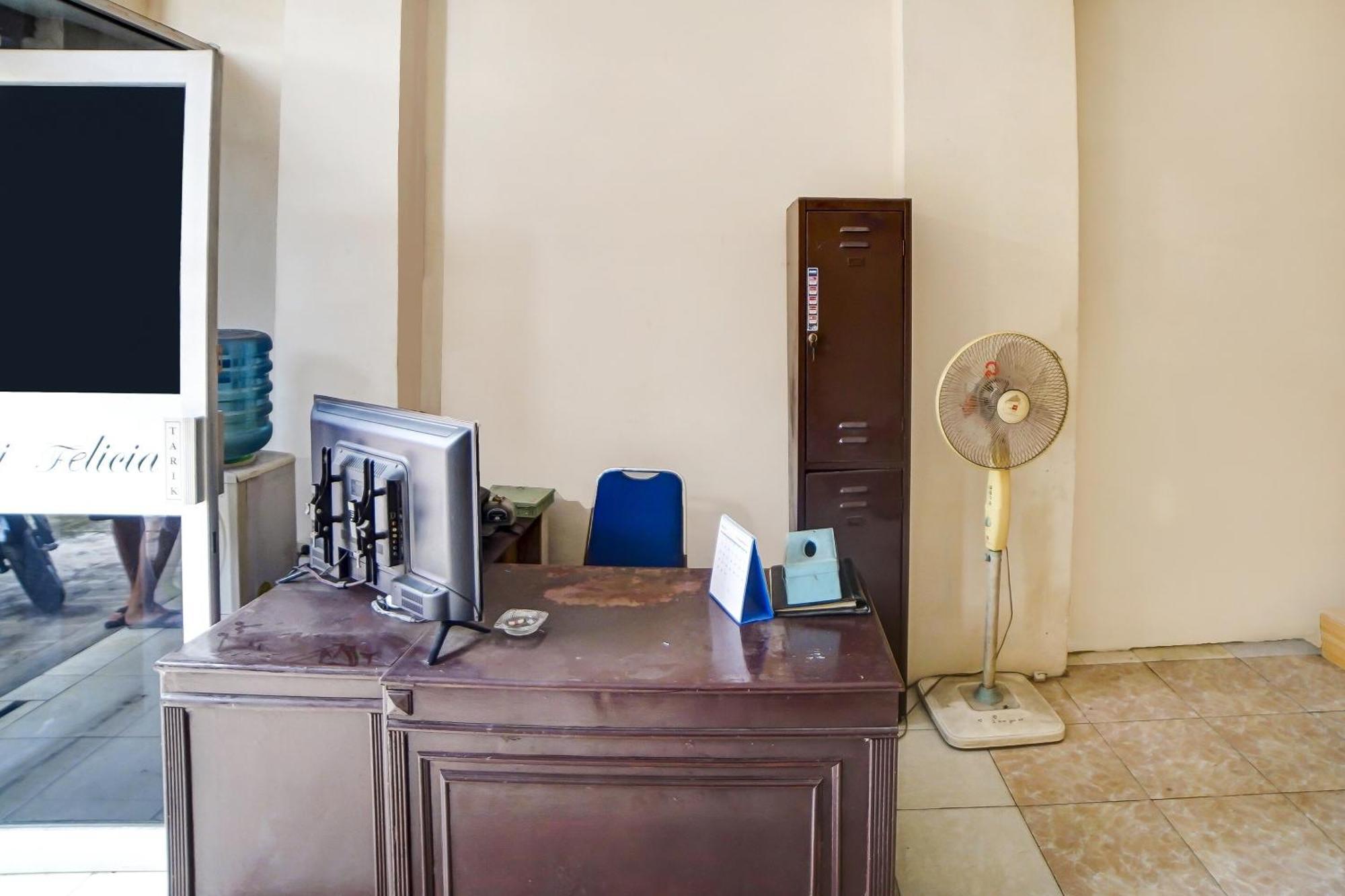 Oyo 91199 Felicia Homestay ميدان المظهر الخارجي الصورة